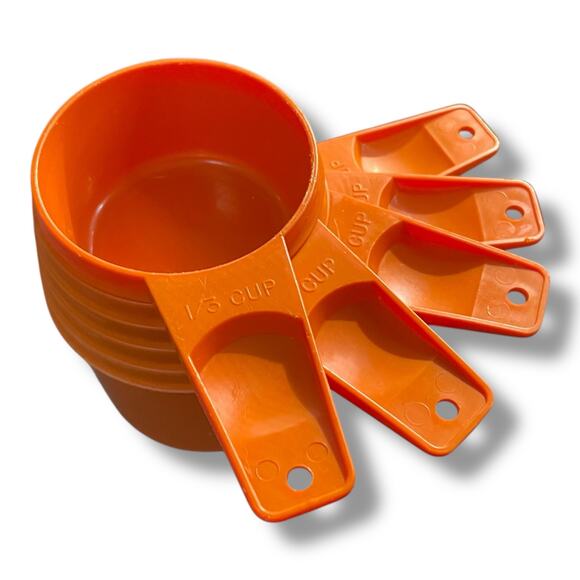 Vintage Tupperware Measuring Cups 1C 1/2 2/3 3/4 Orange Nesting Stackable Set x5 - Picture 11 of 11